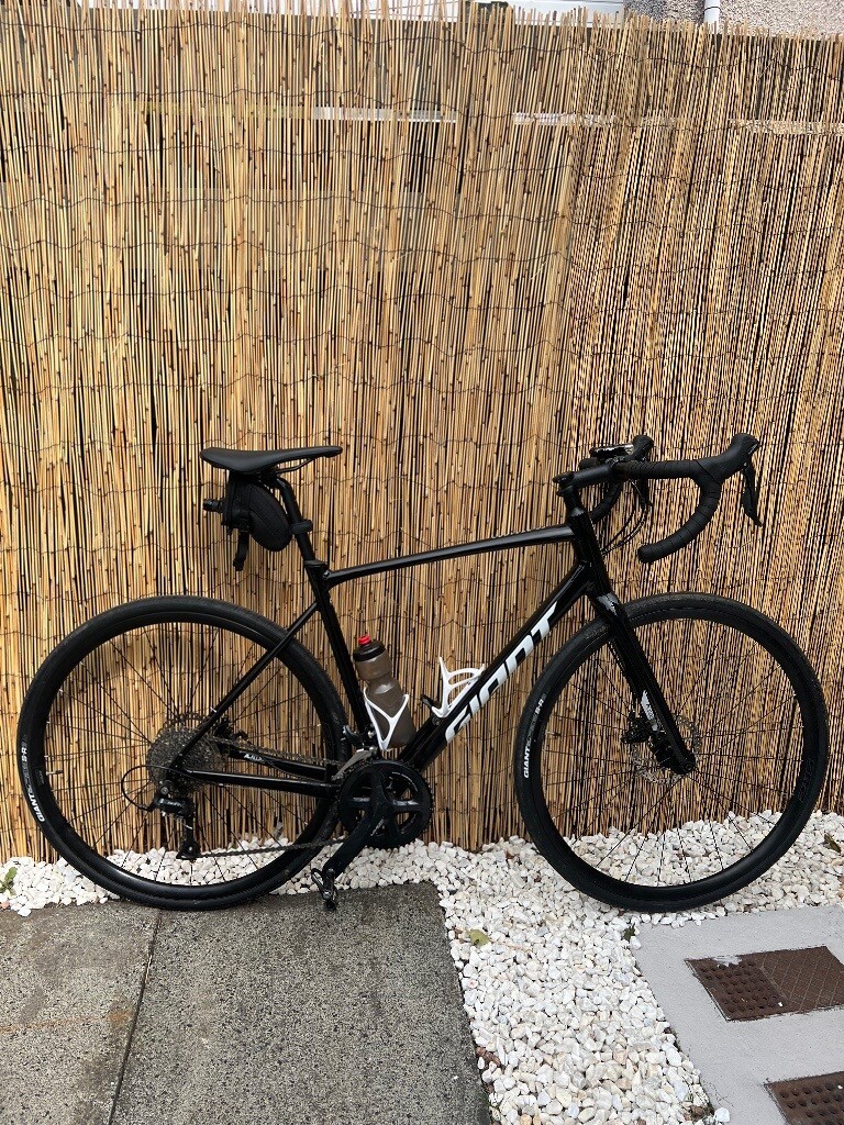 Giant Contend AR 3 2021 Road Bike 